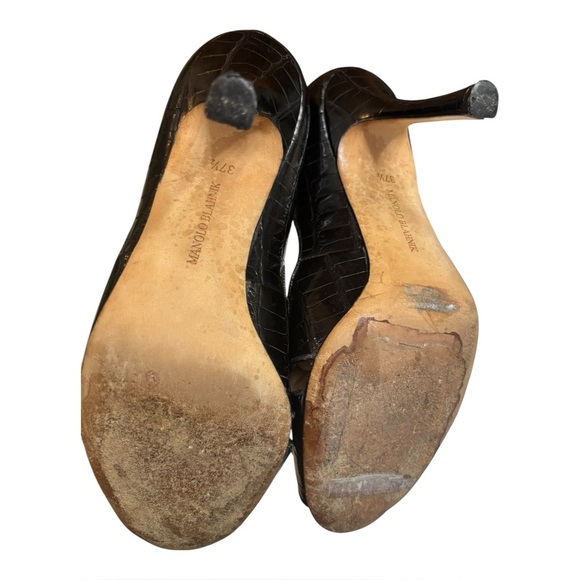 Manolo Blahnik Black Alligator Leather Peep-Toe Heels Size 7.5 (MSRP $3250) - Picture 14 of 16